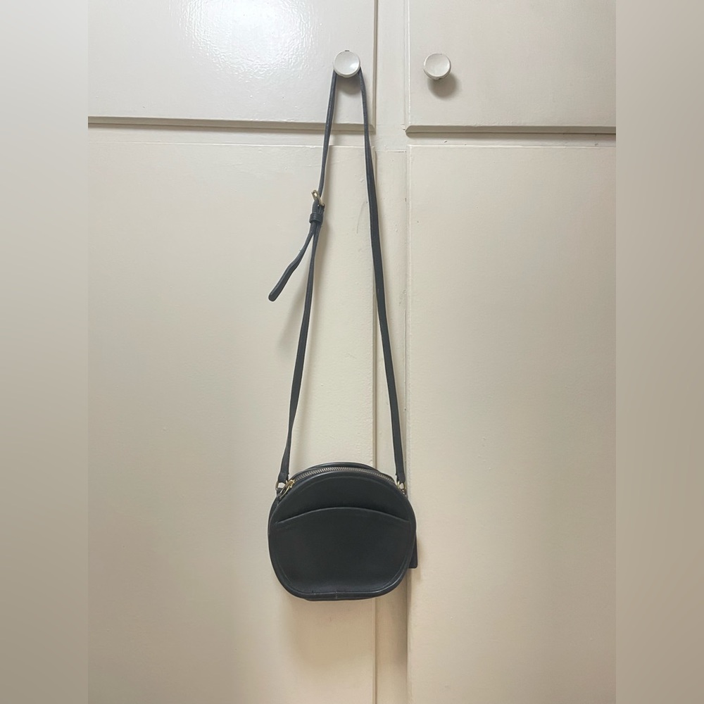 Vintage Coach Canteen Crossbody Bag